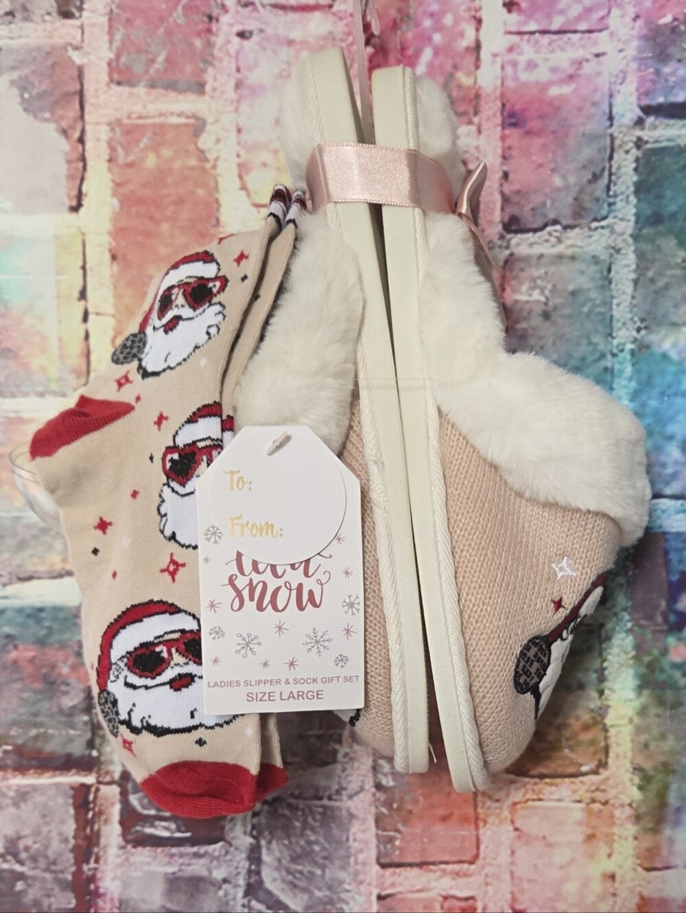 Slipper & Santa Socks Gift Set NWT